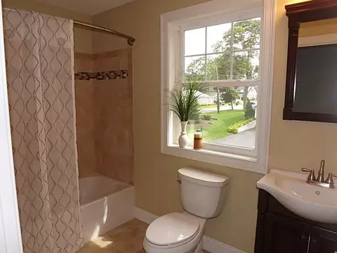 35 Juniper Ave, Warwick, RI 02886 photo 12