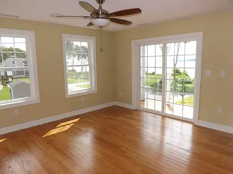 35 Juniper Ave, Warwick, RI 02886 photo 17
