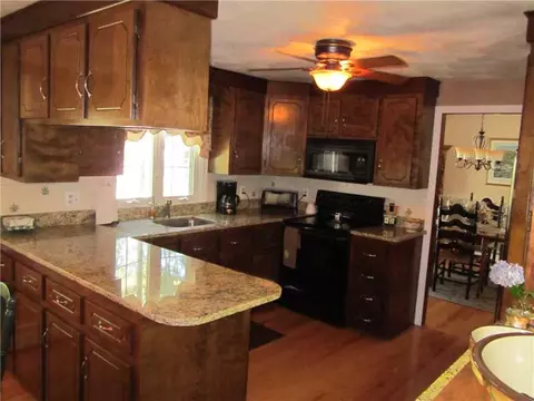 8 Silver Maple Dr, Coventry, RI 02816 photo 3