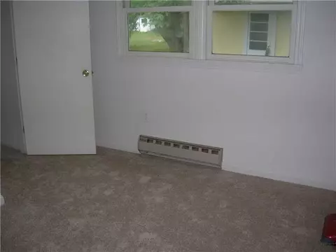 18 State St, Westerly, RI 02891 photo 3