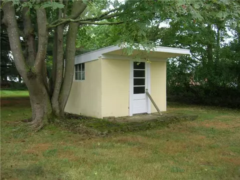 18 State St, Westerly, RI 02891 photo 9
