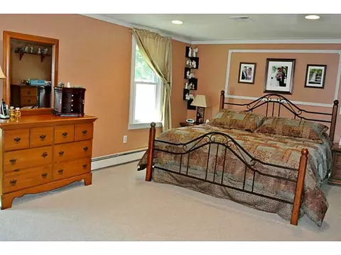 321 Cooper Hill Rd, Mapleville, RI 02839 photo 13
