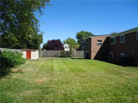 79 Scranton Ave, Warwick, RI 02888 photo 22