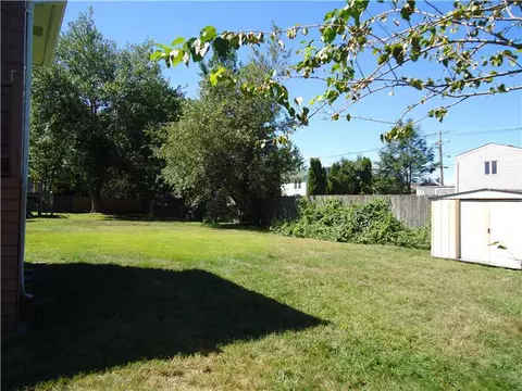 79 Scranton Ave, Warwick, RI 02888 photo 21
