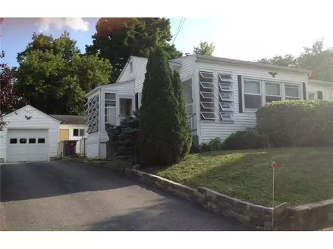 48 Farm St, Woonsocket, RI 02895 photo 1