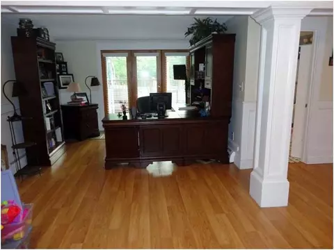 21 Hezekiah Dr, Warren, RI 02885 photo 6