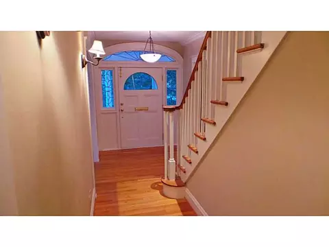 290 Fair St, Warwick, RI 02888 photo 10