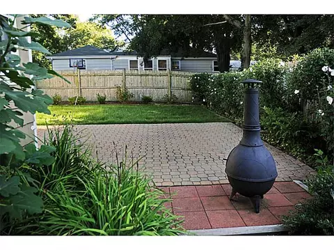 32 Mayfair Rd, Warwick, RI 02888 photo 6