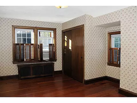 32 Mayfair Rd, Warwick, RI 02888 photo 14