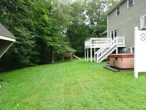 74 Suzanne Dr, Raynham, MA 02767 photo 20