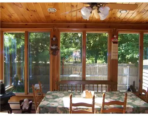 75 George St, Warwick, RI 02888 photo 18