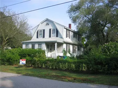 151 Coburn St, Warwick, RI 02889 photo 4