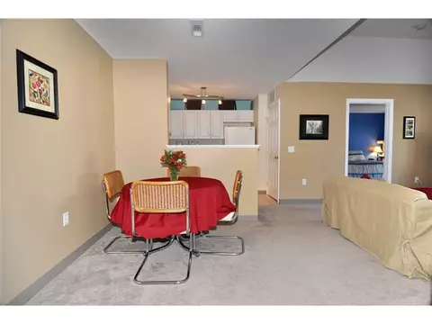 118 Mill St #304, Woonsocket, RI 02895 photo 5