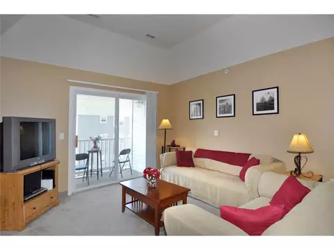 118 Mill St #304, Woonsocket, RI 02895 photo 3