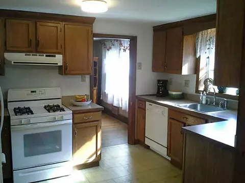 58 Macarthur Rd, Woonsocket, RI 02895 photo 15