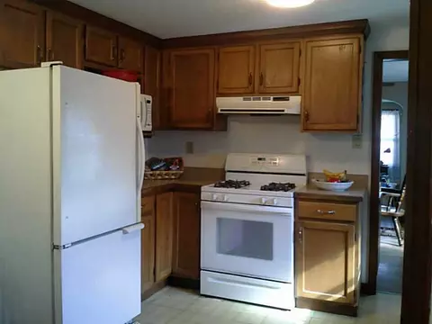 58 Macarthur Rd, Woonsocket, RI 02895 photo 16