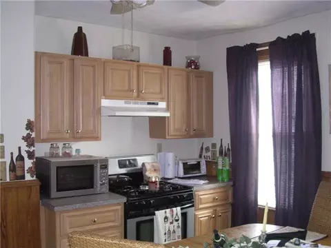 623 Providence St, Woonsocket, RI 02895 photo 2