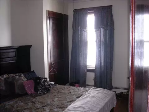 623 Providence St, Woonsocket, RI 02895 photo 8