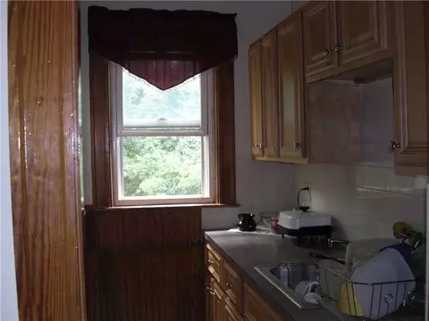 623 Providence St, Woonsocket, RI 02895 photo 3