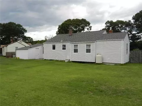 39 Clayton Rd, Warwick, RI 02886 photo 15