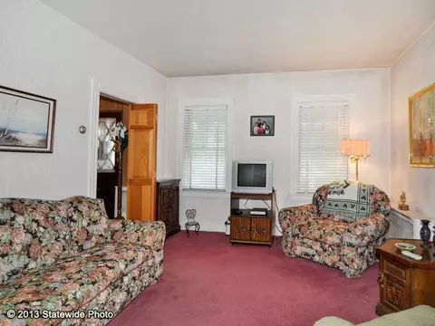 244 Beach Ave, Warwick, RI 02889 photo 5