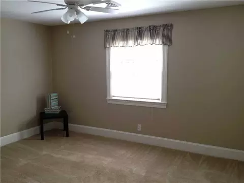 93 Pine Crest Dr, East Providence, RI 02915 photo 5