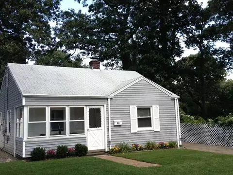 93 Pine Crest Dr, East Providence, RI 02915 photo 15