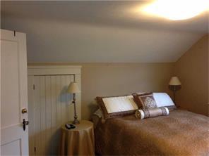 11 Mapleton St, Cranston, RI 02910 photo 8