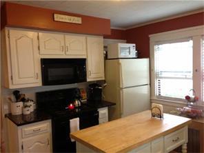 11 Mapleton St, Cranston, RI 02910 photo 2