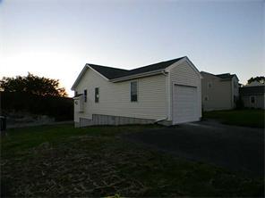 63 Danielle Dr, Woonsocket, RI 02895 photo 10