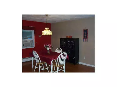 146 Sefton Ave, Warwick, RI 02889 photo 5