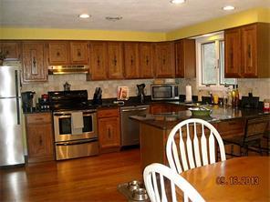 4 Chunga Dr, Cumberland, RI 02864 photo 6