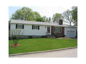 4 Chunga Dr, Cumberland, RI 02864 photo 1