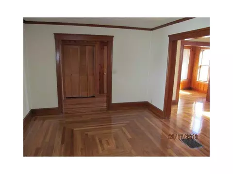 145 Chaplin St, Pawtucket, RI 02861 photo 6