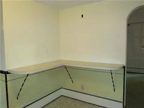 57 Ruby St, Warwick, RI 02889 photo 6