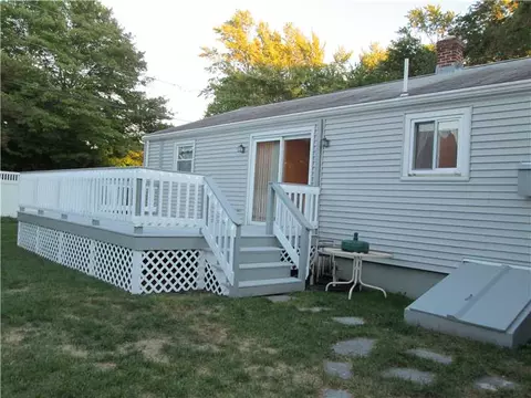 57 Ruby St, Warwick, RI 02889 photo 15