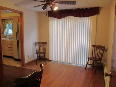 57 Ruby St, Warwick, RI 02889 photo 9