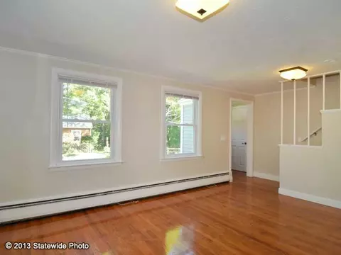 224 Second Ave, Warwick, RI 02888 photo 3