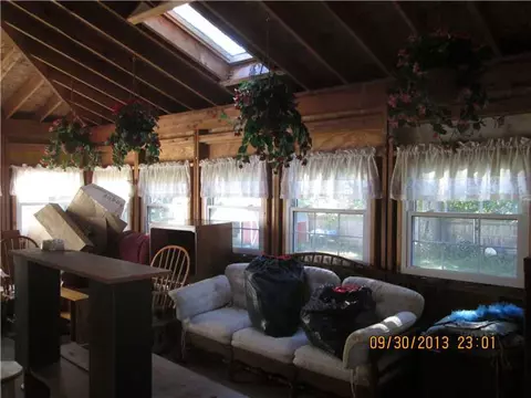 2 Social Dr, Warwick, RI 02886 photo 12