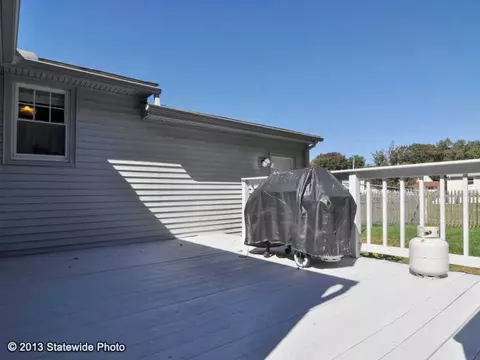 4 Lachance Ave, Warwick, RI 02889 photo 11