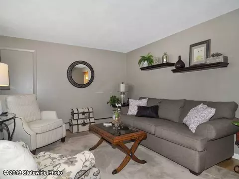 4 Lachance Ave, Warwick, RI 02889 photo 2