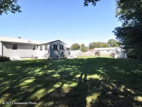 4 Lachance Ave, Warwick, RI 02889 photo 13