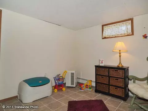 4 Lachance Ave, Warwick, RI 02889 photo 20
