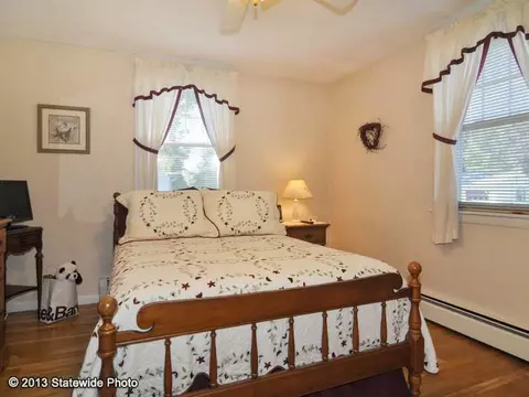 4 Lachance Ave, Warwick, RI 02889 photo 16