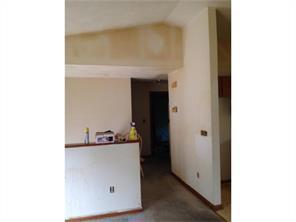 49 Marshall Ave, Warwick, RI 02888 photo 8