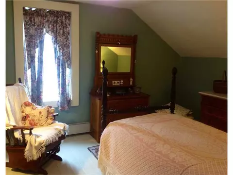 34 Wheaton St, Warren, RI 02885 photo 11