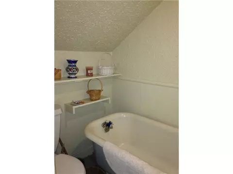 34 Wheaton St, Warren, RI 02885 photo 12