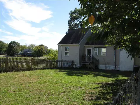 40 Forrest St, Warwick, RI 02889 photo 5