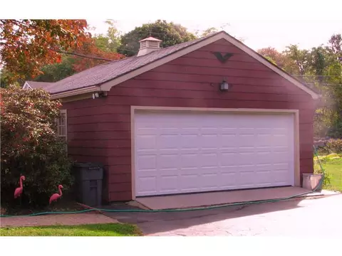 134 Tower St, Westerly, RI 02891 photo 3