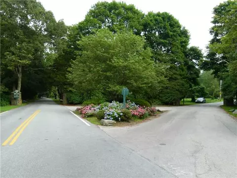 88 Claflin Rd, Warwick, RI 02886 photo 24